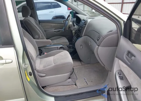 2008 Toyota Sienna Le z USA, uszkodzony, nr VIN 5TDZK23C58S214302